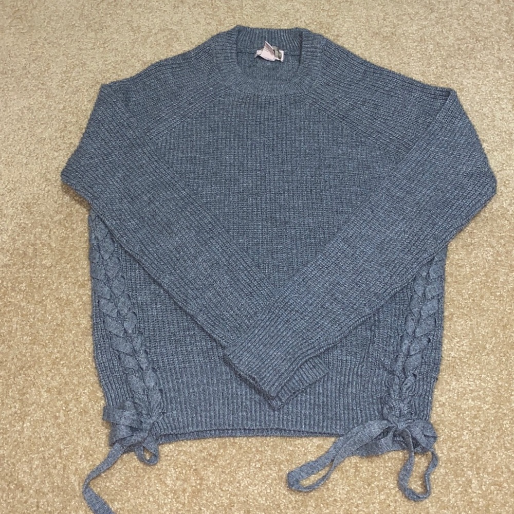 Forever21 Gray Knit Sweater
